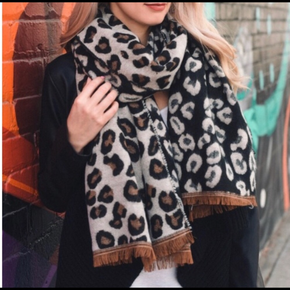 New Leopard Print Oversized Blanket Scarf 🧣